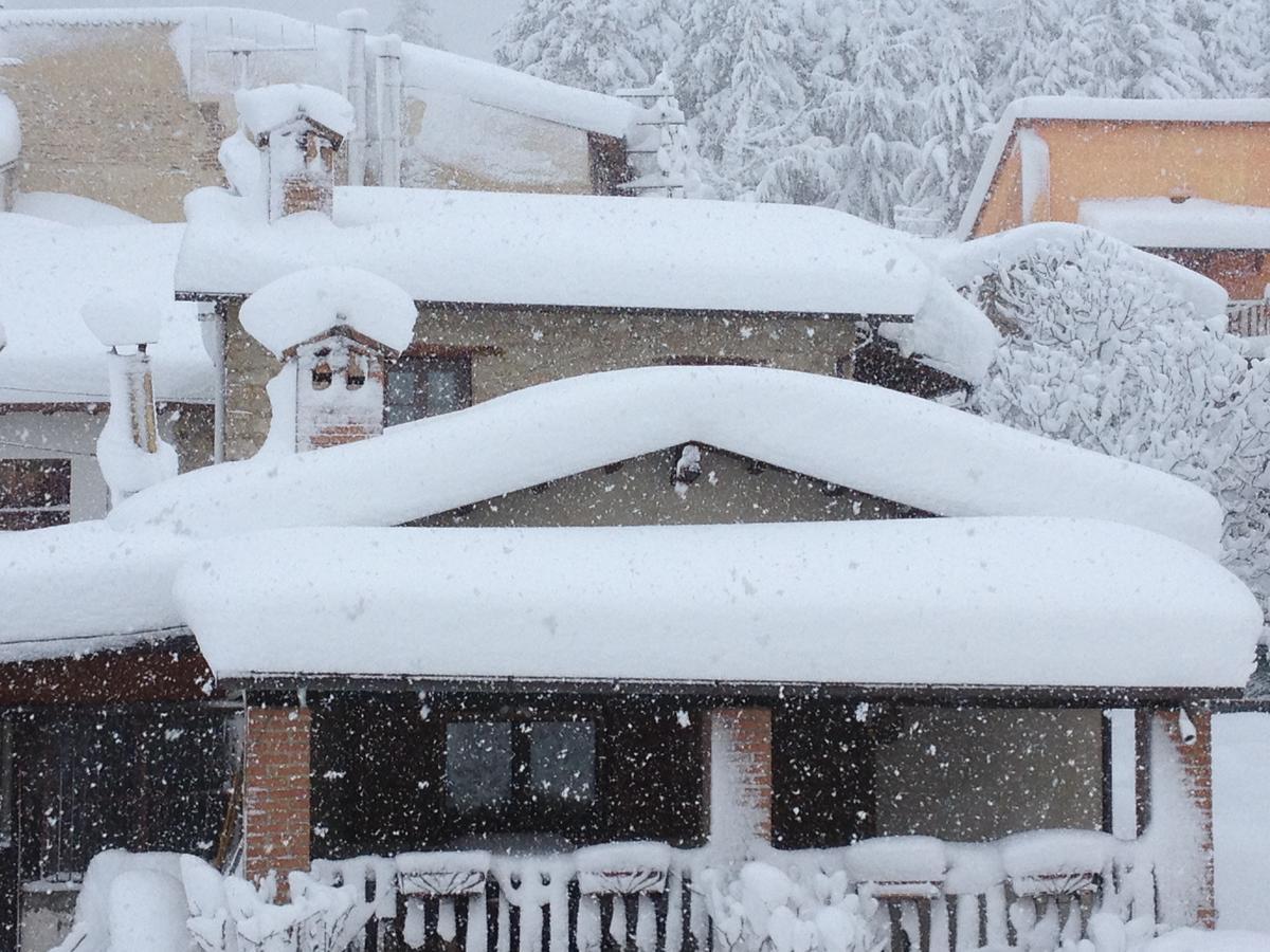 Sotto L'Arco Apartment Barete Bagian luar foto